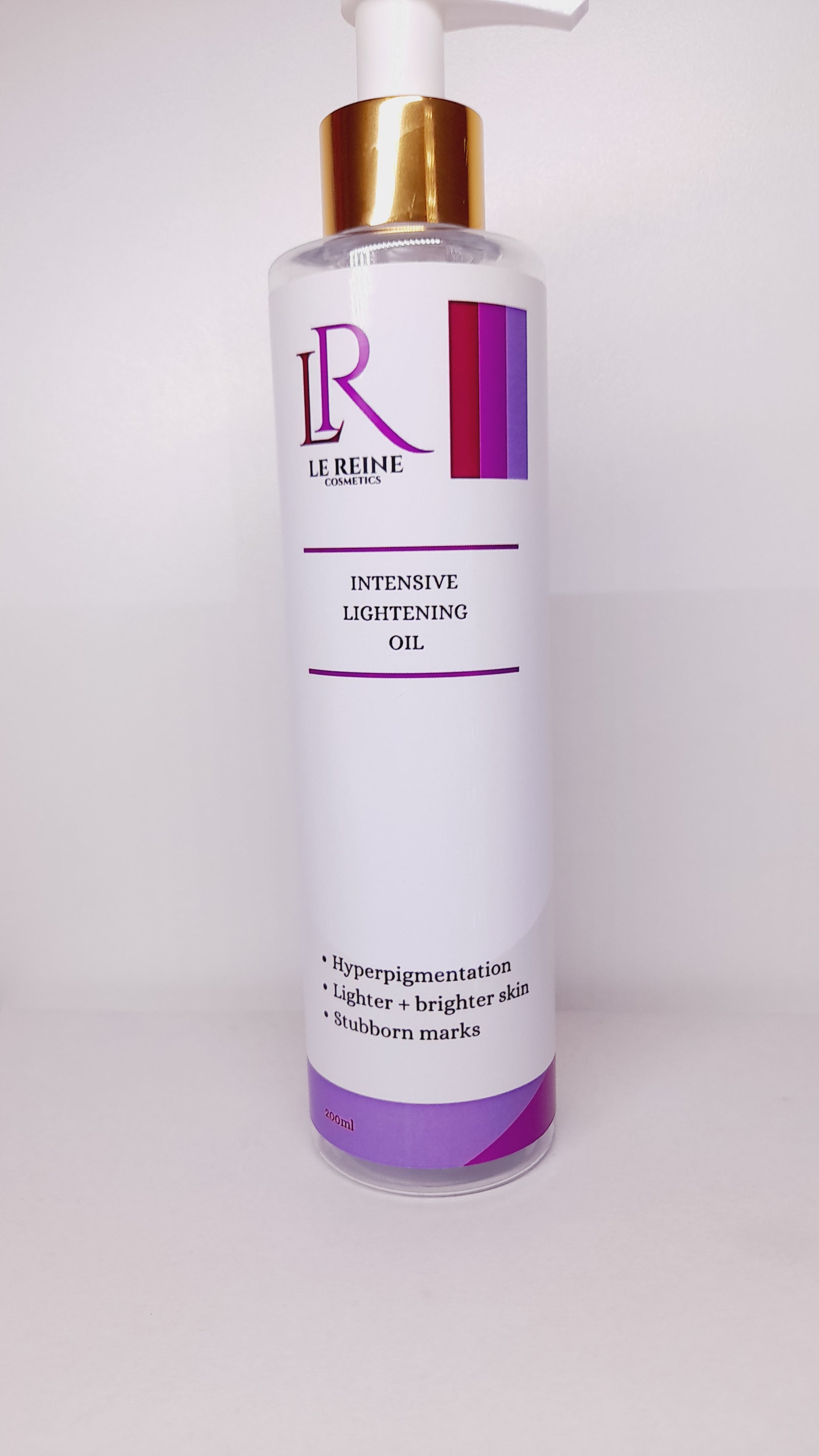 Le Reine cosmetics- intensive lightening oil-skin lightening oil that works-skin whitening- skin lightening benefits- hyperpigmentation-dark marks solution-dark inner thigh- dark knuckles-dark neck